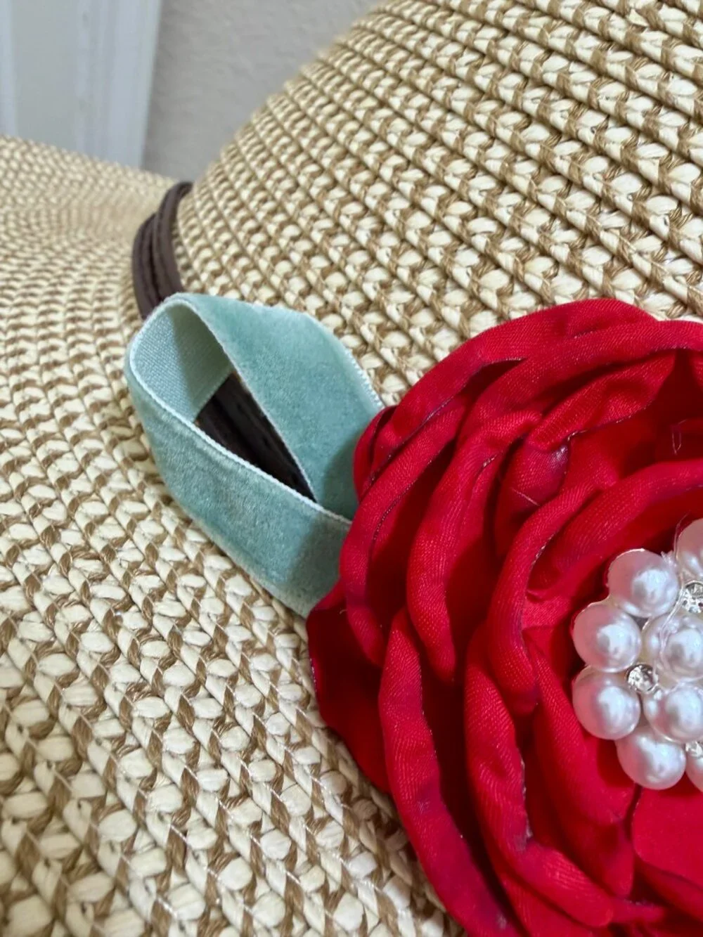 Elegant Women's Tweed Sun Hat With Satin Flowers And Pearls Wedding Tea Party